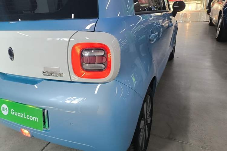 Used ORA Black Cat 2021 351 km Standard Version Right Rear Taillight