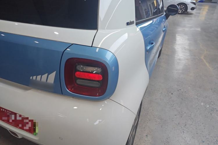 Used ORA Black Cat 2021 351 km Luxury Version Right Rear Taillight