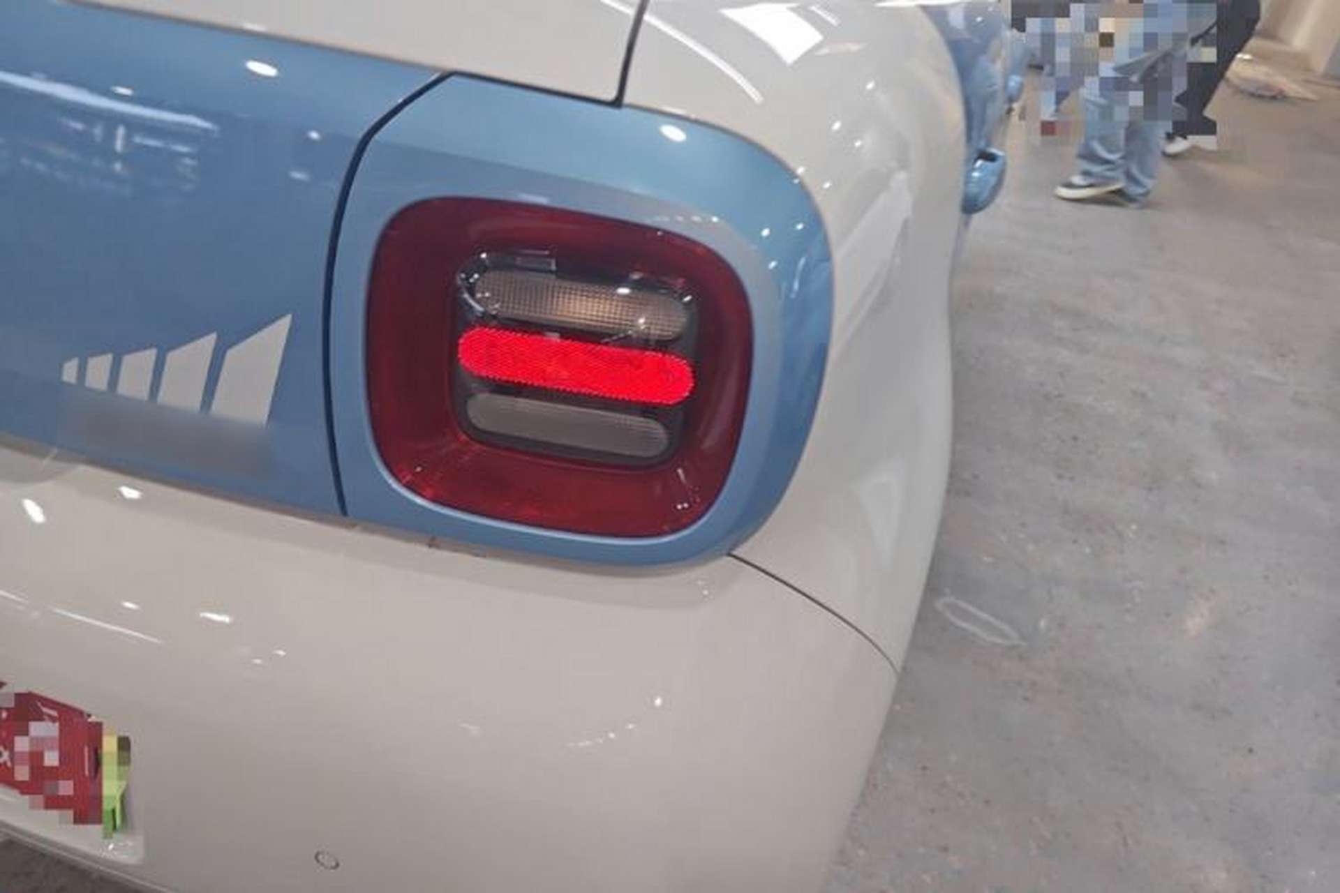Used ORA Black Cat 2021 351 km Luxury Version Right Rear Taillight