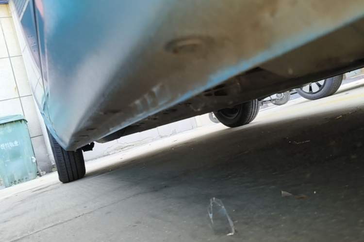 Used ORA Black Cat 2021 301 km Basic Version Right Side Sill