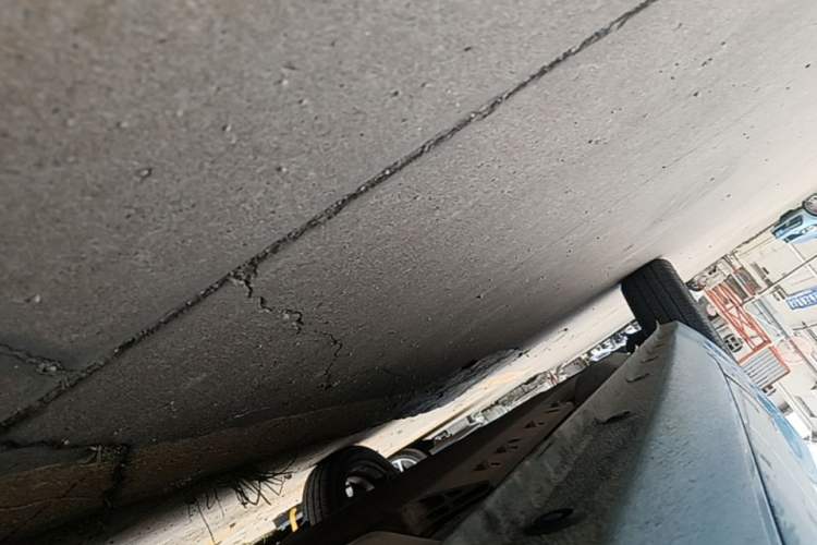 Used ORA Black Cat 2021 351 km Standard Version Right Side Sill