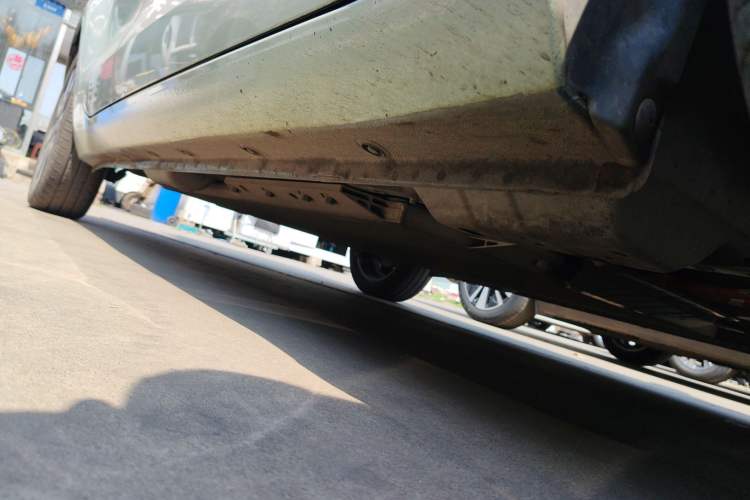 Used ORA Black Cat 2021 351 km Luxury Version Right Side Sill