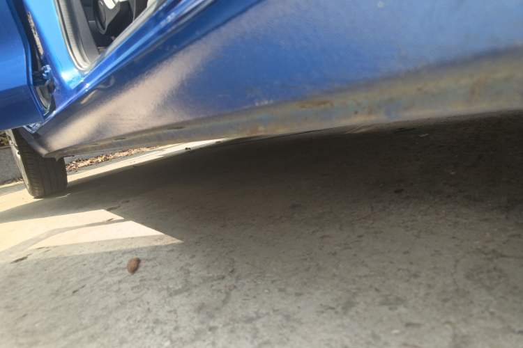 Used ORA Black Cat 2021 301km Cute Pet Edition Right Side Sill