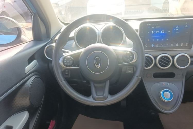 Used ORA Black Cat 2021 301 km Basic Version Steering Wheel