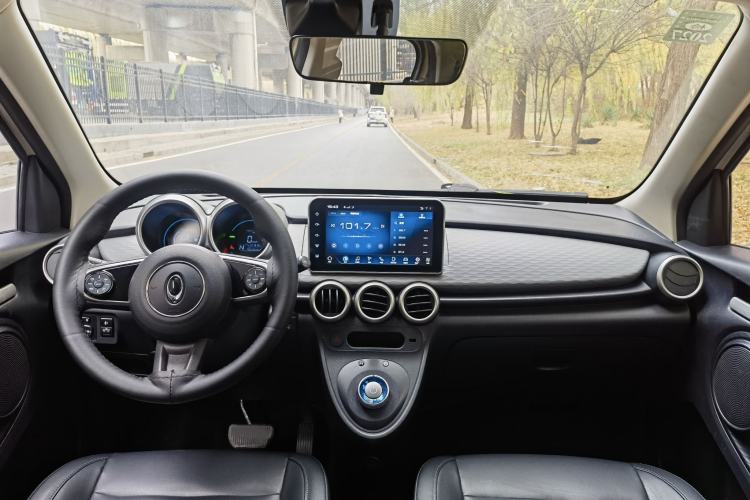 Used ORA Black Cat 2021 351 km Luxury Version Interior 2