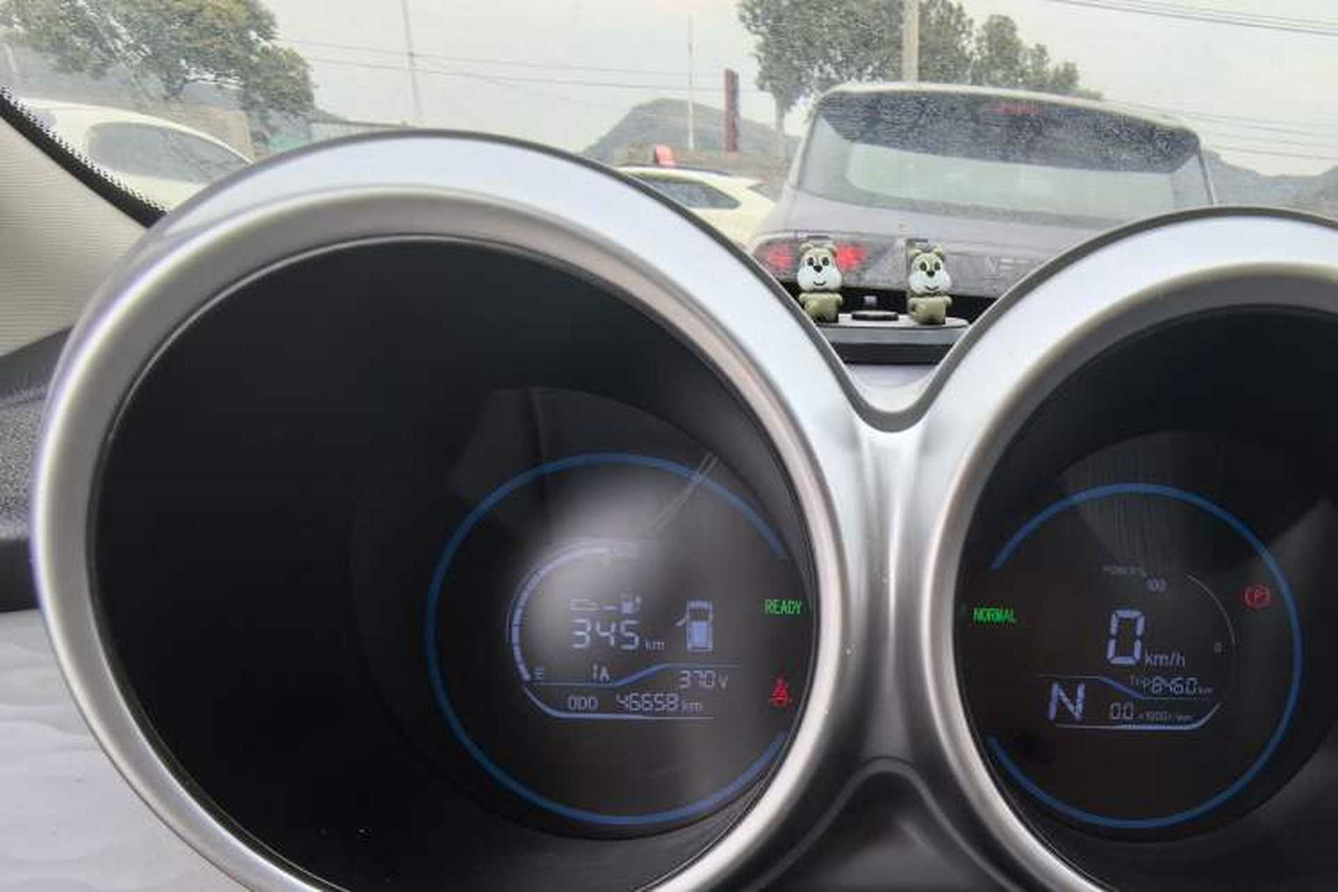 Used ORA Black Cat 2021 351 km Luxury Version Odometer Close Up