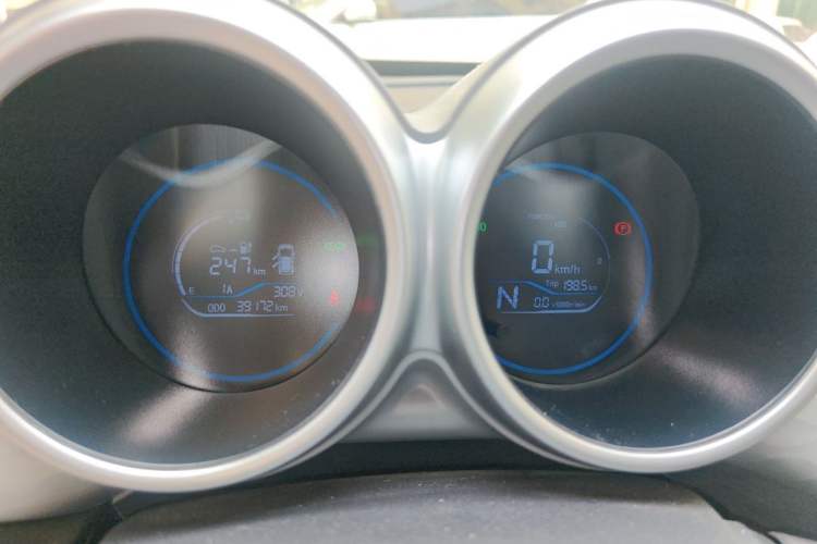 Used ORA Black Cat 2021 301 km Basic Version Instrument Cluster