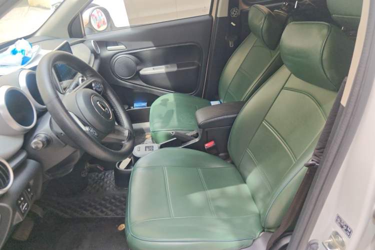 Used ORA Black Cat 2021 301 km Basic Version Left Front Seat