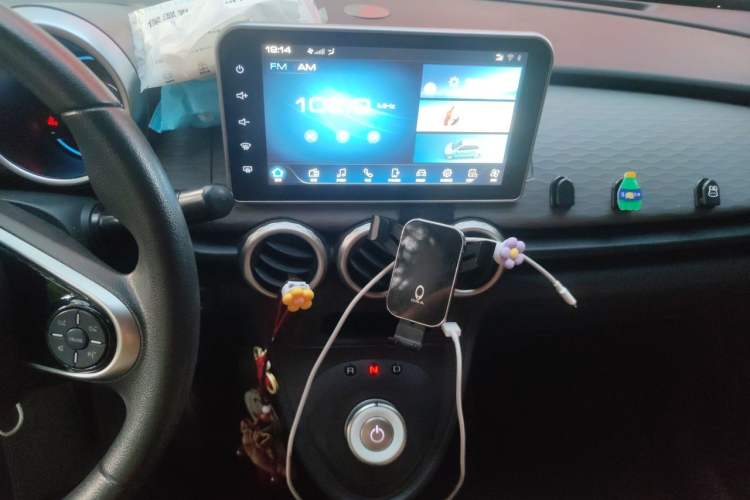 Used ORA Black Cat 2021 301 km Basic Version Audio And AC Panel