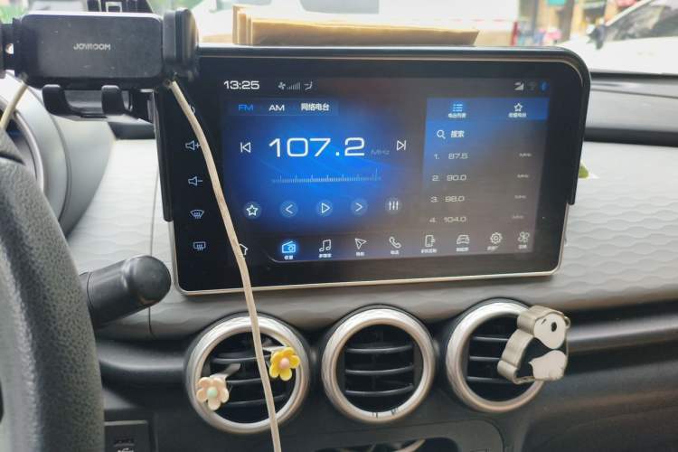 Used ORA Black Cat 2021 351 km Luxury Version Audio And AC Panel