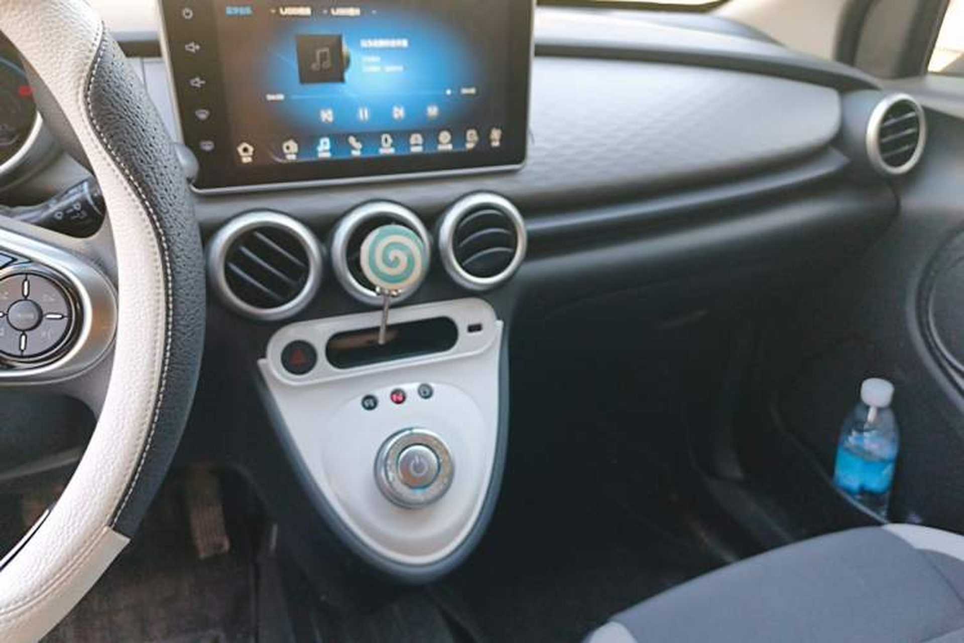 Used ORA Black Cat 2021 301 km Basic Version Audio And AC Panel