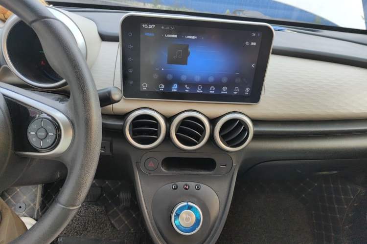 Used ORA Black Cat 2021 301 km Basic Version Audio And AC Panel