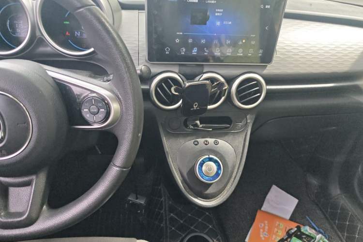 Used ORA Black Cat 2021 301 km Basic Version Audio And AC Panel