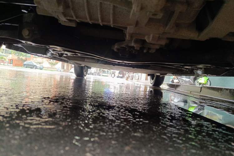 Used ORA Black Cat 2021 301 km Basic Version Chassis Front