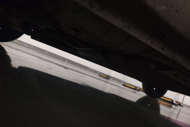 Used ORA Black Cat 2021 301 km Basic Version Chassis Front Left
