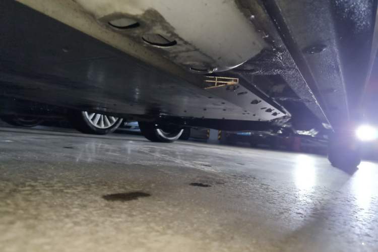 Used ORA Black Cat 2021 301 km Basic Version Chassis Rear Right