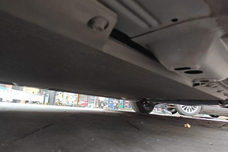 Used ORA Black Cat 2021 301 km Basic Version Chassis Rear Right