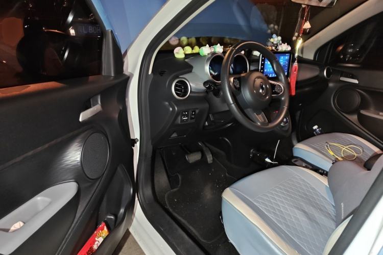 Used ORA Black Cat 2021 301 km Basic Version Driver Seat