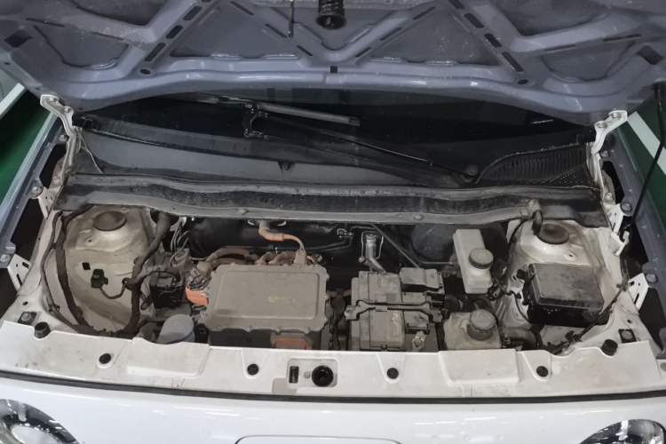 Used ORA Black Cat 2021 351 km Luxury Version Engine Bay