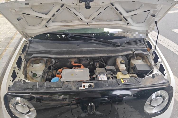 Used ORA Black Cat 2021 301 km Basic Version Engine Bay