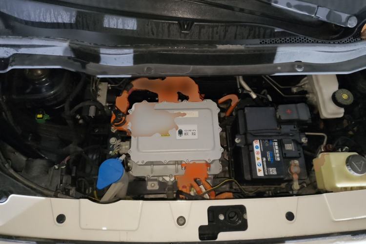 Used ORA Black Cat 2021 301 km Basic Version Engine Bay