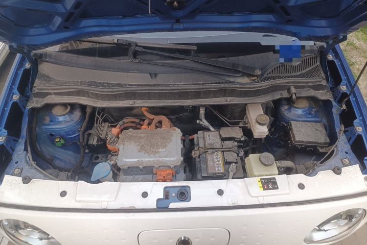 Used ORA Black Cat 2021 301 km Basic Version Engine Bay