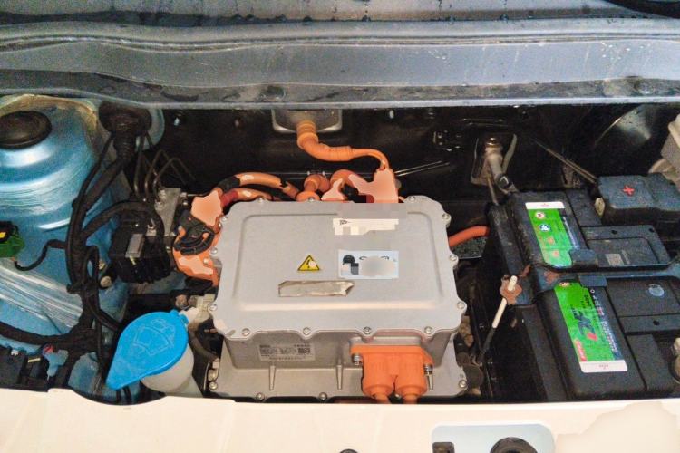 Used ORA Black Cat 2021 301 km Basic Version Engine Bay