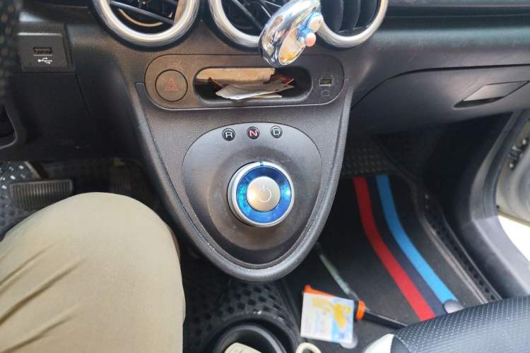 Used ORA Black Cat 2021 351 km Luxury Version Gear Lever