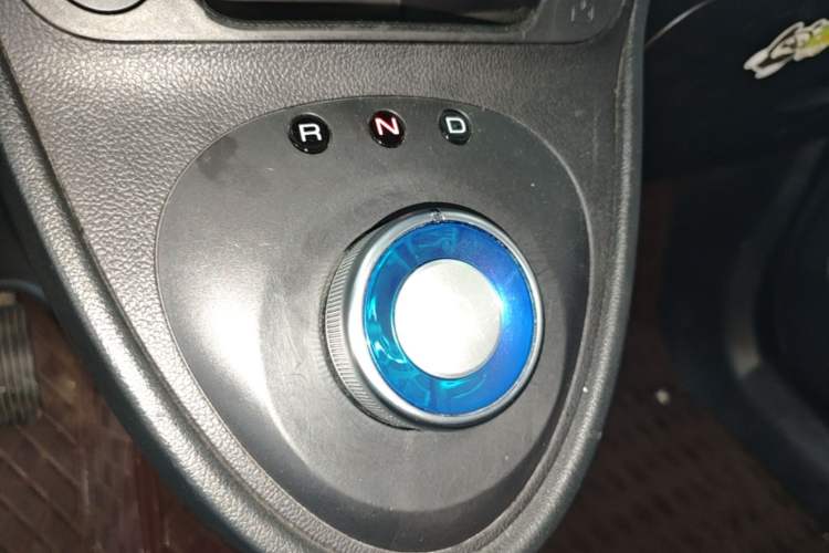 Used ORA Black Cat 2021 301km Cute Pet Edition Gear Lever