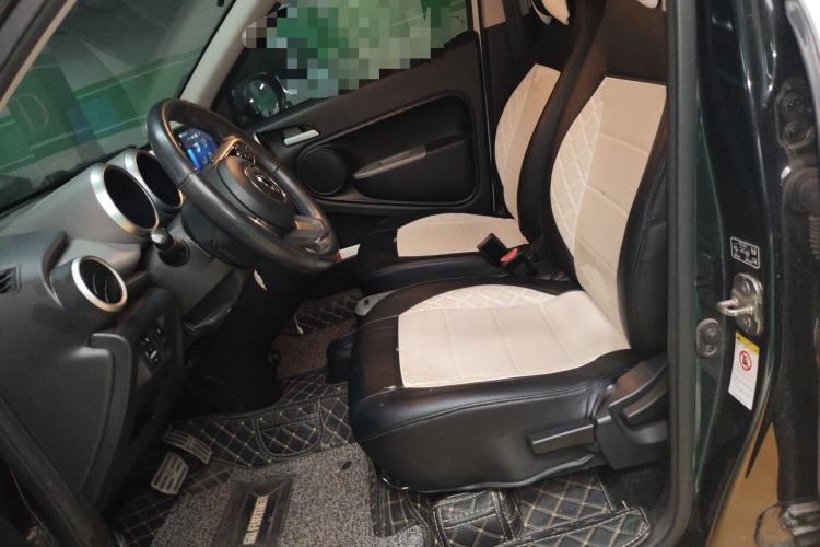 Used ORA Black Cat 2021 351 km Luxury Version Left Front Seat