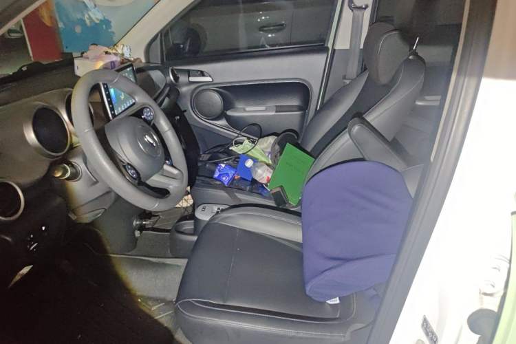 Used ORA Black Cat 2021 301km Cute Pet Edition Left Front Seat