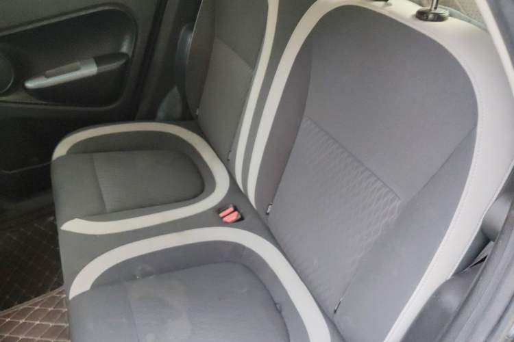 Used ORA Black Cat 2021 301 km Basic Version Left Rear Seat