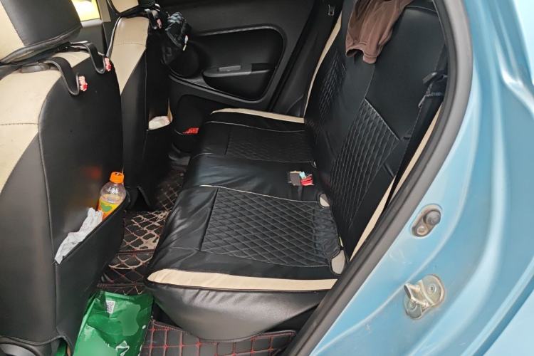 Used ORA Black Cat 2021 301 km Basic Version Left Rear Seat