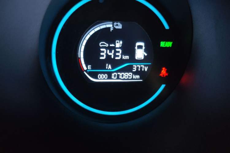 Used ORA Black Cat 2021 351 km Luxury Version Odometer Close Up