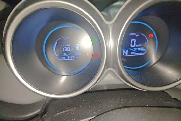 Used ORA Black Cat 2021 301km Cute Pet Edition Odometer Close Up