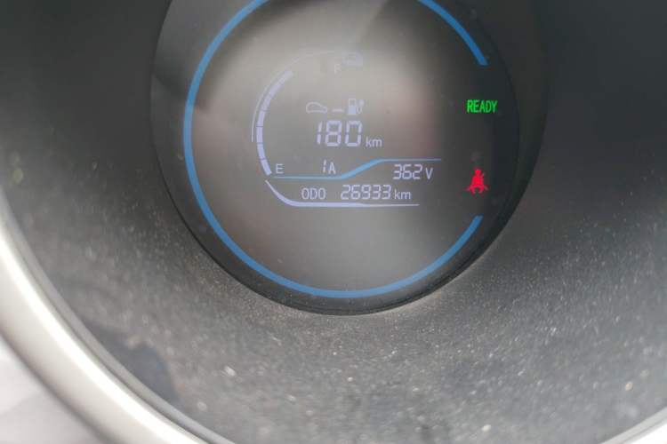 Used ORA Black Cat 2021 301km Cute Pet Edition Odometer Close Up