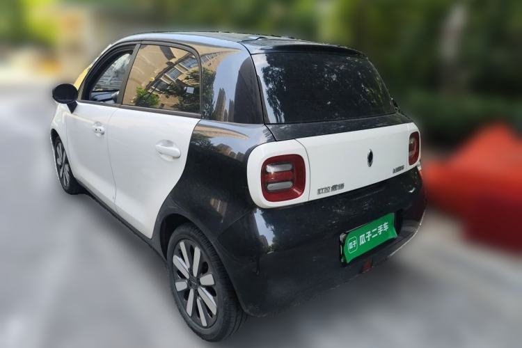 Used ORA Black Cat 2021 351 km Luxury Version Rear Left 45 Deg