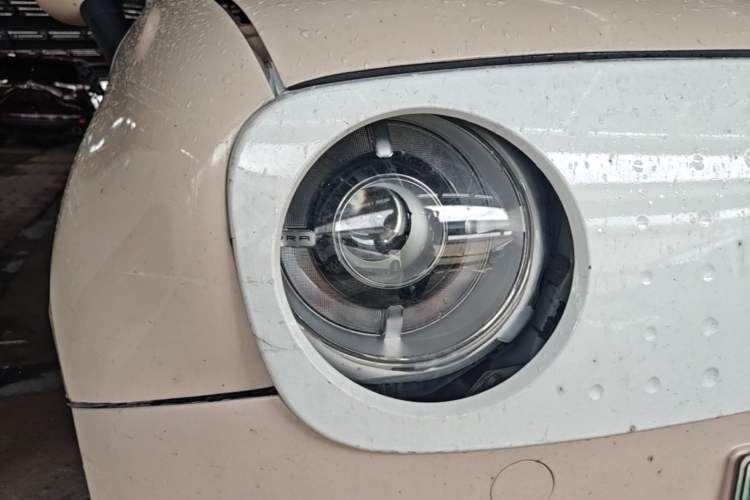 Used ORA Black Cat 2021 301km Cute Pet Edition Right Front Headlight