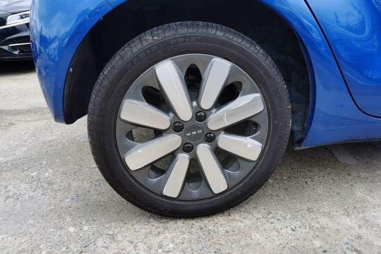 Used ORA Black Cat 2021 351 km Standard Version Right Rear Wheel Hub