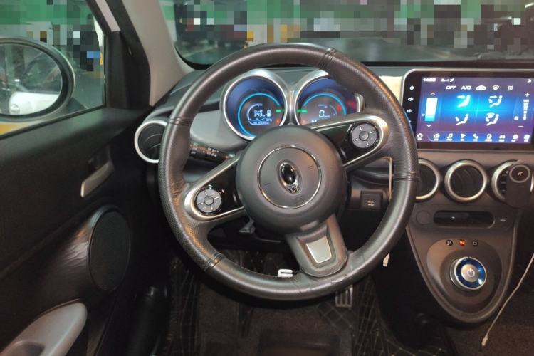 Used ORA Black Cat 2021 351 km Luxury Version Steering Wheel