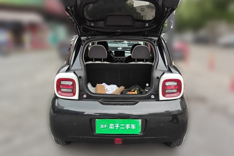 Used ORA Black Cat 2021 301 km Basic Version Trunk