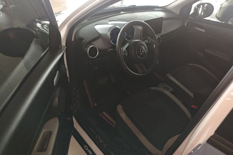 Used ORA Black Cat 2021 301km Cute Pet Edition Driver Seat