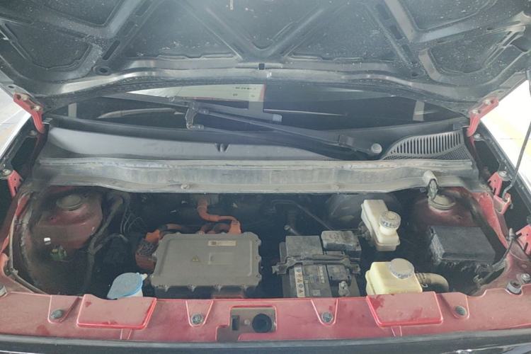 Used ORA Black Cat 2021 301 km Basic Version Engine Bay