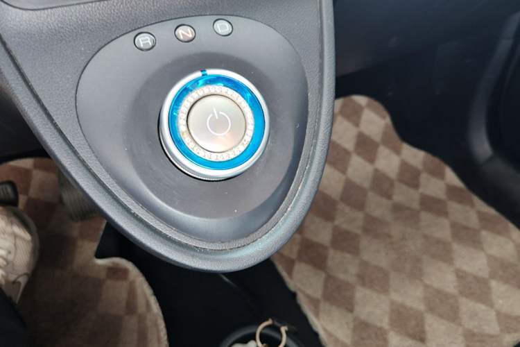 Used ORA Black Cat 2021 301km Cute Pet Edition Gear Lever