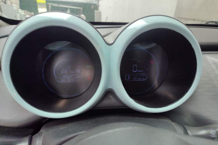Used ORA Black Cat 2021 301 km Basic Version Instrument Cluster