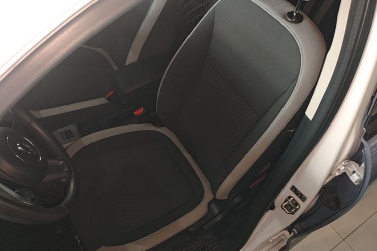 Used ORA Black Cat 2021 301km Cute Pet Edition Left Front Seat