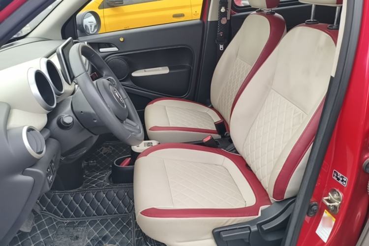 Used ORA Black Cat 2021 351 km Luxury Version Left Front Seat