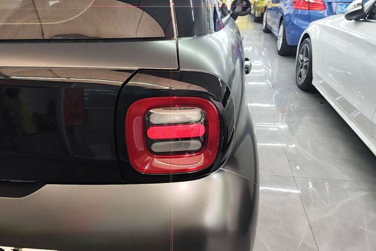 Used ORA Black Cat 2021 351 km Luxury Version Right Rear Taillight