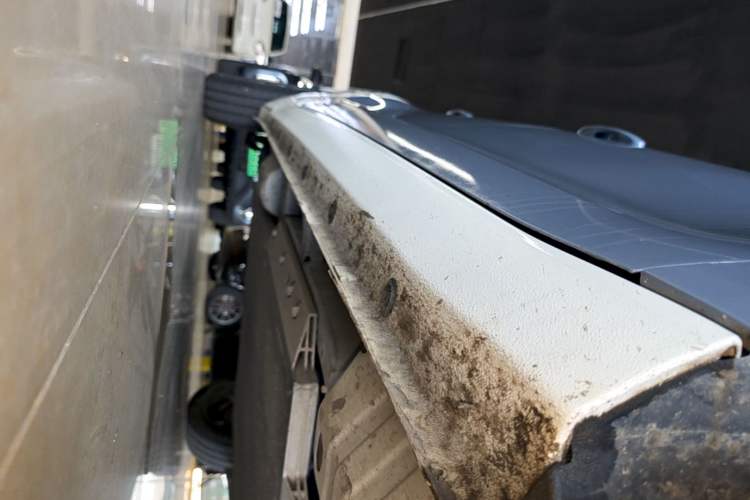 Used ORA Black Cat 2021 405 km Long-Range Version Right Side Sill