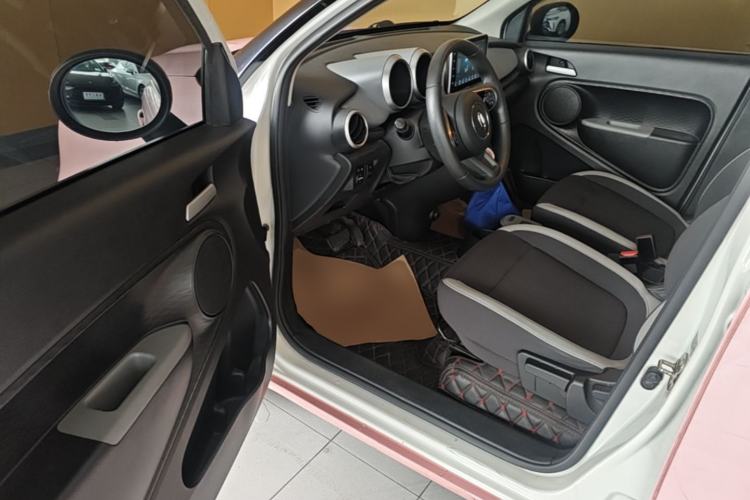 Used ORA Black Cat 2021 301km Cute Pet Edition Driver Seat